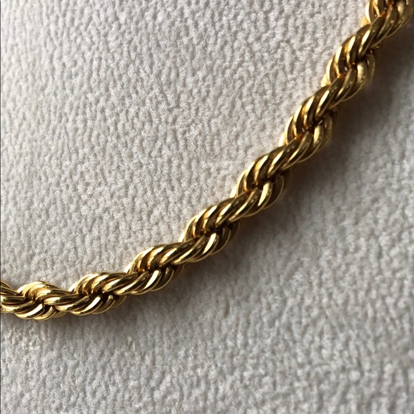 Elegant Monet Gold Tone Rope Chain Necklace Vintage - Picture 2 of 4